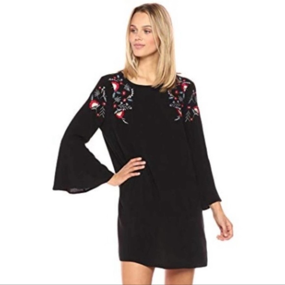 Jack by BB Dakota Dresses & Skirts - JACK x BB DAKOTA Black Pascal Floral Dress